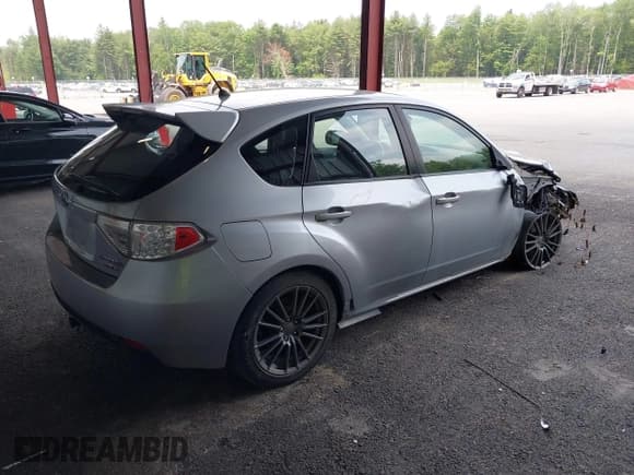 ✅ 2013 Subaru WRX WRX • VIN: JF1GR7E6XDG824780 • Lot: 42447957. Wystawiony na IAAI z przebiegiem 105 198 mil. Bezpłatny archiwum sprzedaży aukcyjnych z USA i szczegółowy raport historii pojazdu na DreamBid. Zdjęcie 4.