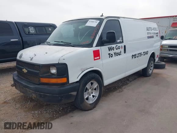 ✅ 2011 Chevrolet Express Cargo • VIN: 1GCSGAFX0B1134471 • Lot: 41508754. Listed on IAAI with 224,515 mi. Free auction sales archive from the USA and detailed vehicle history report at DreamBid. Image 2.