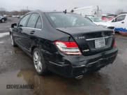 ✅ 2013 Mercedes-Benz C 300 Sport • VIN: WDDGF8AB3DA875140 • Лот: 41096886. Опубликован ранее на IAAI с пробегом 59 027 миль. Бесплатный доступ к архиву аукционных продаж из США и подробный отчёт об истории автомобиля на DreamBid. Изображение 6.