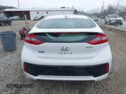 ✅ 2018 Hyundai Ioniq Limited • VIN: KMHC05LC3JU073109 • Lot: 41625293. Wystawiony na IAAI z przebiegiem 69 415 mil. Bezpłatny archiwum sprzedaży aukcyjnych z USA i szczegółowy raport historii pojazdu na DreamBid. Zdjęcie 17.
