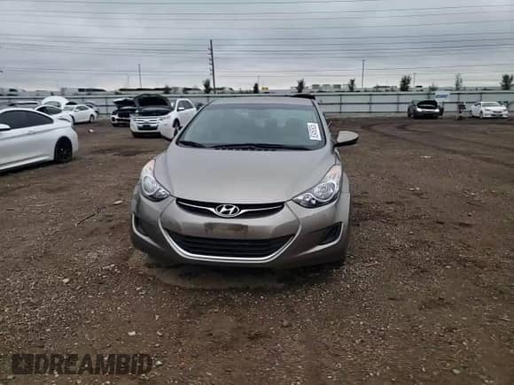 ✅ 2012 Hyundai Elantra Limited • VIN: 5NPDH4AE3CH149425 • Lot: 82450925. Wystawiony na Copart z przebiegiem 126 991 mil. Bezpłatny archiwum sprzedaży aukcyjnych z USA i szczegółowy raport historii pojazdu na DreamBid. Zdjęcie 13.