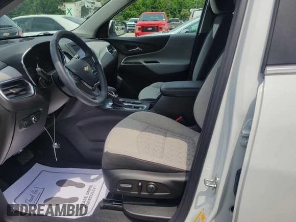 ✅ 2023 Chevrolet Equinox LT • VIN: 3GNAXJEG3PS208587 • Лот: 42355847. Опубликован ранее на IAAI с пробегом 29 736 миль. Бесплатный доступ к архиву аукционных продаж из США и подробный отчёт об истории автомобиля на DreamBid. Изображение 1.