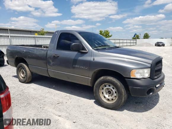 2005 Dodge 1500 ST с VIN 1D7HU16N35J609588, выставлен на аукционе Copart как лот 63705914 с пробегом Не указан миль и Списание • Salvage title. История ставок и продаж доступна на DreamBid. Изображение 4.