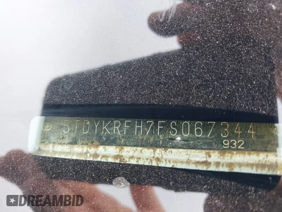 ✅ 2015 Toyota Highlander Limited • VIN: 5TDYKRFH7FS067344 • Lot: 42765216. Listed on IAAI with 114,172 mi. Free auction sales archive from the USA and detailed vehicle history report at DreamBid. Image 9.