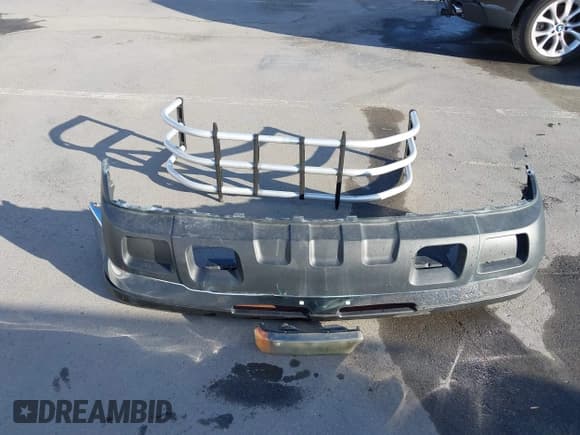 ✅ 2004 Chevrolet Silverado 1500 LT • VIN: 2GCEC13T941372228 • Lot: 43430365. Listed on IAAI with 204,039 mi. Free auction sales archive from the USA and detailed vehicle history report at DreamBid. Image 12.