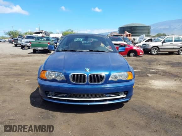 2001 BMW 3 Series 330Ci with VIN WBABS53451EV85982, listed as a IAAI auction lot 41658343 with 66,547 mi miles and . Bid and sale history available at DreamBid. Image 12.