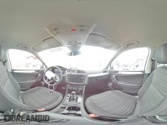 ✅ 2024 Volkswagen Tiguan S • VIN: 3VVRB7AX1RM146392 • Лот: 59030945. Опубликован ранее на Copart с пробегом 51 897 миль. Бесплатный доступ к архиву аукционных продаж из США и подробный отчёт об истории автомобиля на DreamBid. Изображение 15.