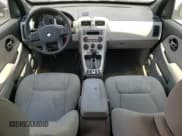 ✅ 2005 Chevrolet Equinox LS • VIN: 2CNDL13F256054988 • Лот: 62294595. Опубликован ранее на Copart с пробегом 177 190 миль. Бесплатный доступ к архиву аукционных продаж из США и подробный отчёт об истории автомобиля на DreamBid. Изображение 8.