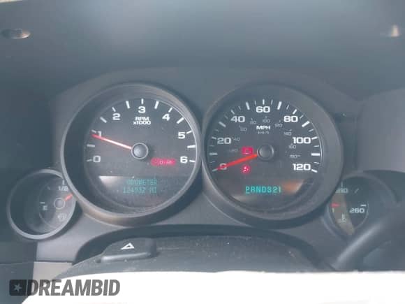 ✅ 2011 Chevrolet Silverado 1500 LS • VIN: 1GCRKREAXBZ313160 • Lot: 42382032. Wystawiony na IAAI z przebiegiem 124 932 mil mil. Skorzystaj z bezpłatnego archiwum sprzedaży aukcyjnych z USA i zobacz szczegółowy raport historii pojazdu na DreamBid. Zdjęcie 7.