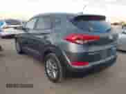 2016 Hyundai Tucson SE z VIN KM8J33A46GU235712, wystawiony jako IAAI lot #43602206 z przebiegiem 88 238 mil mil oraz . Historia ofert i sprzedaży dostępna na DreamBid. Obrazek 3.