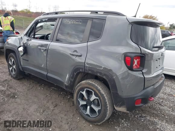 ✅ 2021 Jeep Renegade Trailhawk • VIN: ZACNJDC1XMPM24409 • Lot: 43500622. Listed on IAAI with 37,090 mi. Free auction sales archive from the USA and detailed vehicle history report at DreamBid. Image 3.