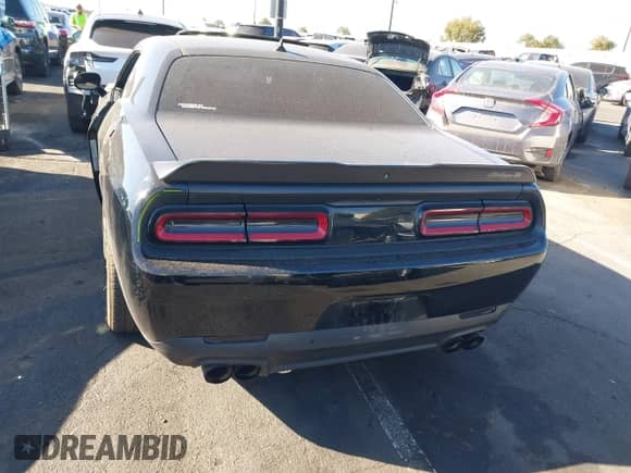2018 Dodge Challenger T/A 392 with VIN 2C3CDZFJ1JH154627, listed as a IAAI auction lot 41212864 with 61,453 mi miles and . Bid and sale history available at DreamBid. Image 16.