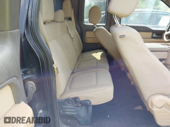 ✅ 2014 Ford F-150 XL • VIN: 1FTFX1ET5EFA38570 • Lot: 42937440. Listed on IAAI with Not provided. Free auction sales archive from the USA and detailed vehicle history report at DreamBid. Image 8.