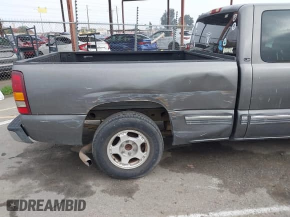 ✅ 2000 Chevrolet Silverado 1500 LS • VIN: 2GCEC19T5Y1122725 • Лот: 43815165. Опубликован ранее на IAAI с пробегом 352 070 миль. Бесплатный доступ к архиву аукционных продаж из США и подробный отчёт об истории автомобиля на DreamBid. Изображение 12.