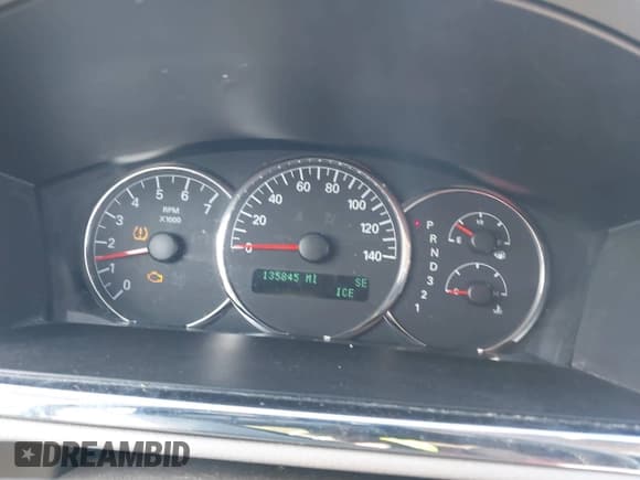 ✅ 2009 Buick LaCrosse CX • VIN: 2G4WC582091148814 • Lot: 41595101. Listed on IAAI with 135,845 mi. Free auction sales archive from the USA and detailed vehicle history report at DreamBid. Image 7.