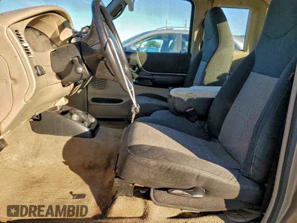 ✅ 2003 Ford Ranger XL • VIN: 1FTYR14U03PB72407 • Lot: 96962705. Listed on Copart with 172,115 mi. Free auction sales archive from the USA and detailed vehicle history report at DreamBid. Image 7.