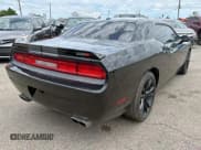 ✅ 2012 Dodge Challenger SRT-8 392 • VIN: 2C3CDYCJ8CH137762 • Lot: 59003275. Wystawiony na Copart z przebiegiem 85 412 mil. Bezpłatny archiwum sprzedaży aukcyjnych z USA i szczegółowy raport historii pojazdu na DreamBid. Zdjęcie 4.