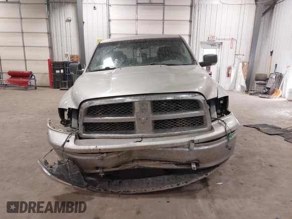 ✅ 2010 Dodge 1500 SLT • VIN: 1D7RV1CT2AS186351 • Lot: 40940549. Wystawiony na IAAI z przebiegiem 170 165 mil. Bezpłatny archiwum sprzedaży aukcyjnych z USA i szczegółowy raport historii pojazdu na DreamBid. Zdjęcie 13.