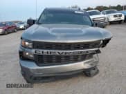 ✅ 2020 Chevrolet Silverado 1500 Custom • VIN: 3GCPWBEK7LG374754 • Lot: 83078394. Wystawiony na Copart z przebiegiem 100 469 mil. Bezpłatny archiwum sprzedaży aukcyjnych z USA i szczegółowy raport historii pojazdu na DreamBid. Zdjęcie 5.