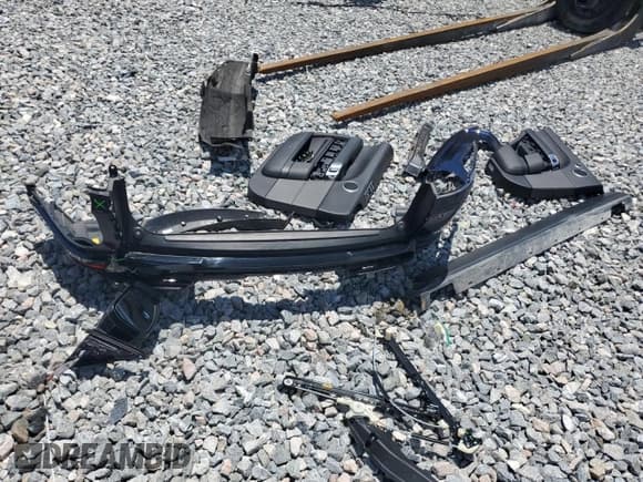 ✅ 2020 Land Rover Range Rover Sport Autobiography • VIN: SALWV2SE4LA704189 • Lot: 62370655. Wystawiony na Copart z przebiegiem 41 462 mil. Bezpłatny archiwum sprzedaży aukcyjnych z USA i szczegółowy raport historii pojazdu na DreamBid. Zdjęcie 13.