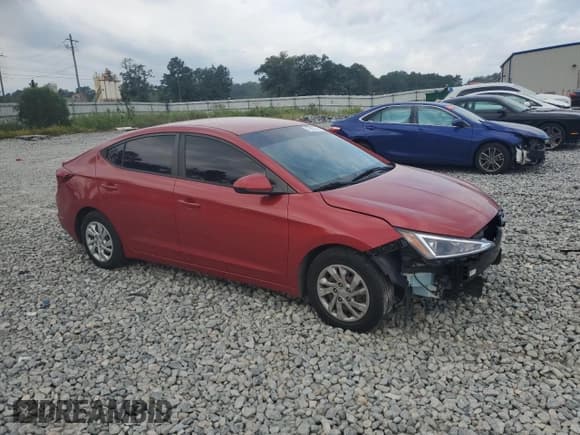 ✅ 2019 Hyundai Elantra SE • VIN: 5NPD74LF2KH471822 • Lot: 70693915. Listed on Copart with 94,832 mi. Free auction sales archive from the USA and detailed vehicle history report at DreamBid. Image 4.