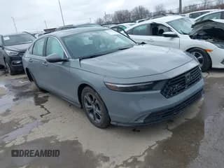 ✅ 2025 Honda Accord EX-L • VIN: 1HGCY2F6XSA005072 • Lot: 41728044. Wystawiony na IAAI z przebiegiem 2 461 mil. Bezpłatny archiwum sprzedaży aukcyjnych z USA i szczegółowy raport historii pojazdu na DreamBid. Zdjęcie 1.