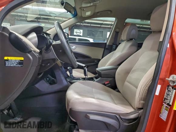 ✅ 2017 Hyundai Santa Fe 2.4L • VIN: 5XYZTDLB0HG439904 • Lot: 96165475. Listed on Copart with 165,309 mi. Free auction sales archive from the USA and detailed vehicle history report at DreamBid. Image 7.