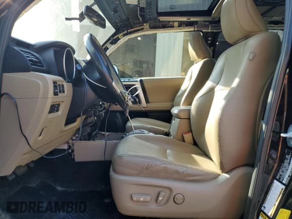 ✅ 2013 Toyota 4Runner SR5 • VIN: JTEBU5JR0D5142313 • Lot: 68283765. Listed on Copart with 86,222 mi. Free auction sales archive from the USA and detailed vehicle history report at DreamBid. Image 7.