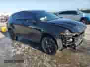 2024 Dodge Hornet GT z VIN ZACNDFAN8R3A13570, wystawiony jako Copart lot #52558945 z przebiegiem 19 995 mil mil oraz Szkoda całkowita • Salvage title. Historia ofert i sprzedaży dostępna na DreamBid. Obrazek 4.