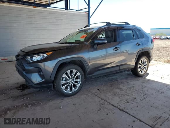 ✅ 2021 Toyota RAV4 XLE Premium • VIN: 2T3A1RFV5MC174433 • Lot: 72037575. Listed on Copart with 280,075 mi. Free auction sales archive from the USA and detailed vehicle history report at DreamBid. Image 1.