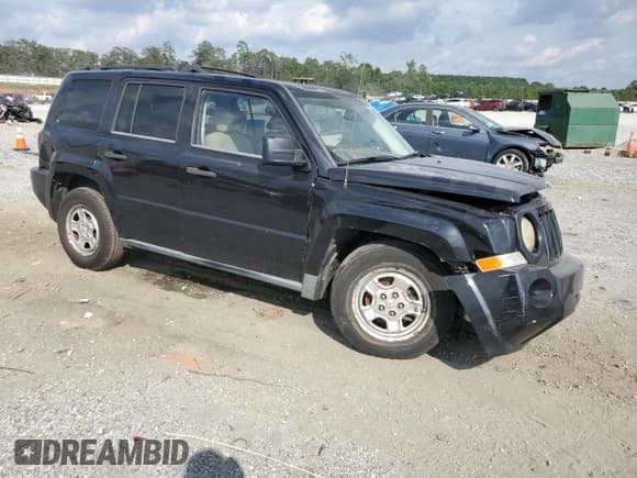 ✅ 2008 Jeep Patriot Sport • VIN: 1J8FT28W98D595109 • Лот: 69791515. Опубликован ранее на Copart с пробегом 281 862 миль. Бесплатный доступ к архиву аукционных продаж из США и подробный отчёт об истории автомобиля на DreamBid. Изображение 4.