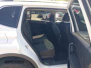 ✅ 2022 Volkswagen Tiguan SE • VIN: 3VV2B7AX2NM096940 • Lot: 42850064. Wystawiony na IAAI z przebiegiem 52 304 mil. Bezpłatny archiwum sprzedaży aukcyjnych z USA i szczegółowy raport historii pojazdu na DreamBid. Zdjęcie 8.