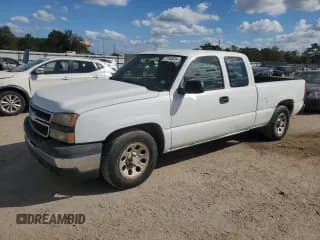 ✅ 2006 Chevrolet Silverado 1500 LT1 • VIN: 1GCEC19Z76Z261814 • Лот: 77153334. Опубликован ранее на Copart с пробегом 223 503 миль. Бесплатный доступ к архиву аукционных продаж из США и подробный отчёт об истории автомобиля на DreamBid. Изображение 1.