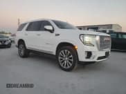 ✅ 2021 GMC Yukon Denali • VIN: 1GKS2DKL8MR182571 • Lot: 86698715. Wystawiony na Copart z przebiegiem 115 280 mil. Bezpłatny archiwum sprzedaży aukcyjnych z USA i szczegółowy raport historii pojazdu na DreamBid. Zdjęcie 4.