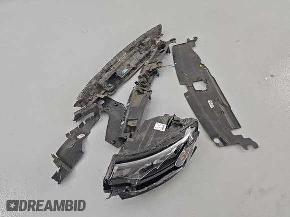 ✅ 2025 Jeep Compass Limited • VIN: 3C4NJDCN5ST514112 • Lot: 95560105. Listed on Copart with 34,832 mi. Free auction sales archive from the USA and detailed vehicle history report at DreamBid. Image 13.