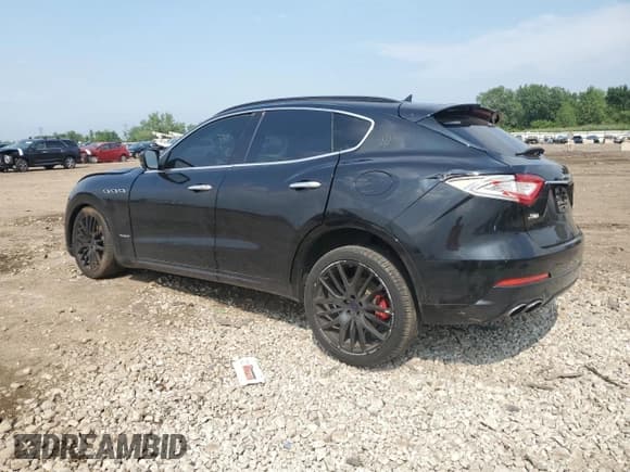 ✅ 2018 Maserati Levante S GranSport • VIN: ZN661YUS3JX284202 • Лот: 63807805. Опубликован ранее на Copart с пробегом 117 832 миль. Бесплатный доступ к архиву аукционных продаж из США и подробный отчёт об истории автомобиля на DreamBid. Изображение 2.