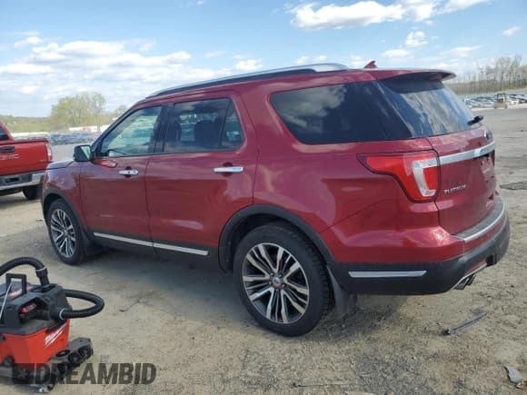 ✅ 2019 Ford Explorer Platinum • VIN: 1FM5K8HT6KGA95344 • Lot: 55697795. Listed on Copart with 64,948 mi. Free auction sales archive from the USA and detailed vehicle history report at DreamBid. Image 2.