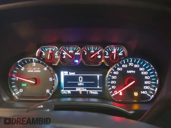 ✅ 2019 Chevrolet Silverado 1500 LT • VIN: 2GCVKPEC4K1201886 • Lot: 43135900. Wystawiony na IAAI z przebiegiem 94 810 mil. Bezpłatny archiwum sprzedaży aukcyjnych z USA i szczegółowy raport historii pojazdu na DreamBid. Zdjęcie 7.