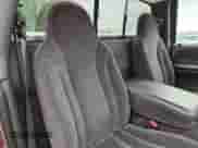 2000 Dodge Dakota Sport z VIN 1B7GG26N5YS650791, wystawiony jako Copart lot #63601765 z przebiegiem 80 841 mil mil oraz Szkoda całkowita • Salvage title. Historia ofert i sprzedaży dostępna na DreamBid. Obrazek 10.