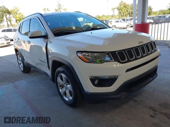 ✅ 2019 Jeep Compass Latitude • VIN: 3C4NJCBB1KT809368 • Lot: 43563628. Listed on IAAI with 53,609 mi. Free auction sales archive from the USA and detailed vehicle history report at DreamBid. Image 1.