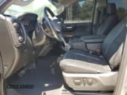 ✅ 2019 Chevrolet Silverado 1500 LT • VIN: 1GCRYDEK5KZ275511 • Lot: 61035935. Wystawiony na Copart z przebiegiem 68 289 mil. Bezpłatny archiwum sprzedaży aukcyjnych z USA i szczegółowy raport historii pojazdu na DreamBid. Zdjęcie 7.