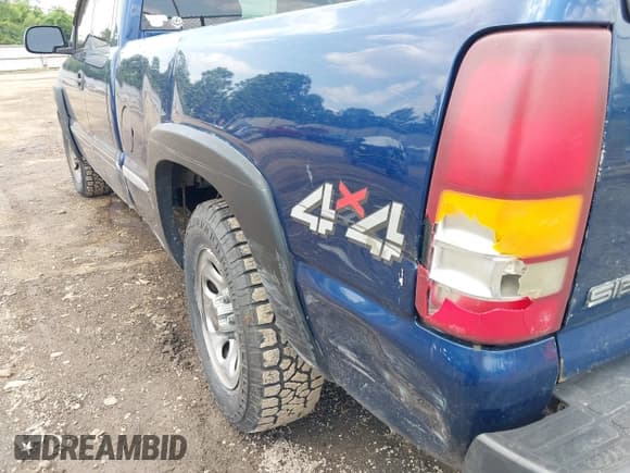 ✅ 2001 GMC Sierra 1500 SLE • VIN: 2GTEK19T211127583 • Лот: 42524380. Опубликован ранее на IAAI с пробегом 337 876 миль. Бесплатный доступ к архиву аукционных продаж из США и подробный отчёт об истории автомобиля на DreamBid. Изображение 6.