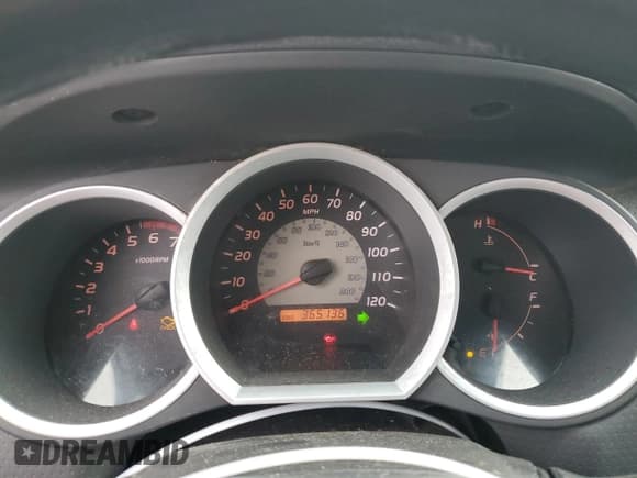 ✅ 2008 Toyota Tacoma • VIN: 5TEPX42N98Z505993 • Lot: 91369715. Wystawiony na Copart z przebiegiem Nie podano. Bezpłatny archiwum sprzedaży aukcyjnych z USA i szczegółowy raport historii pojazdu na DreamBid. Zdjęcie 9.