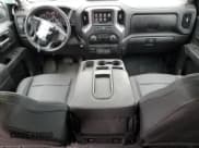 ✅ 2023 Chevrolet Silverado 1500 • VIN: 1GCPAAEDXPZ294137 • Лот: 88220115. Опубликован ранее на Copart с пробегом 42 456 миль. Бесплатный доступ к архиву аукционных продаж из США и подробный отчёт об истории автомобиля на DreamBid. Изображение 8.