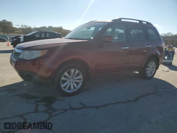 ✅ 2012 Subaru Forester X Premium • VIN: JF2SHBDC6CH460692 • Lot: 90941145. Listed on Copart with 186,175 mi. Free auction sales archive from the USA and detailed vehicle history report at DreamBid. Image 1.