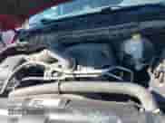 2015 Ram 1500 Express z VIN 1C6RR7FT3FS720257, wystawiony jako IAAI lot #42023090 z przebiegiem 136 089 mil mil oraz . Historia ofert i sprzedaży dostępna na DreamBid. Obrazek 10.