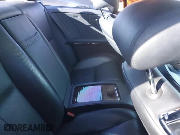 ✅ 2008 Mercedes-Benz CL 550 • VIN: WDDEJ71X38A010864 • Lot: 88063225. Listed on Copart with 175,291 mi. Free auction sales archive from the USA and detailed vehicle history report at DreamBid. Image 10.