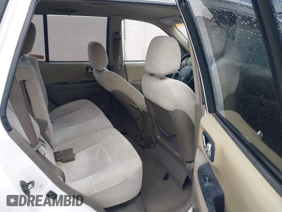 ✅ 2005 Hyundai Santa Fe GLS • VIN: KM8SC13D75U946581 • Lot: 43775010. Wystawiony na IAAI z przebiegiem 237 150 mil. Bezpłatny archiwum sprzedaży aukcyjnych z USA i szczegółowy raport historii pojazdu na DreamBid. Zdjęcie 8.