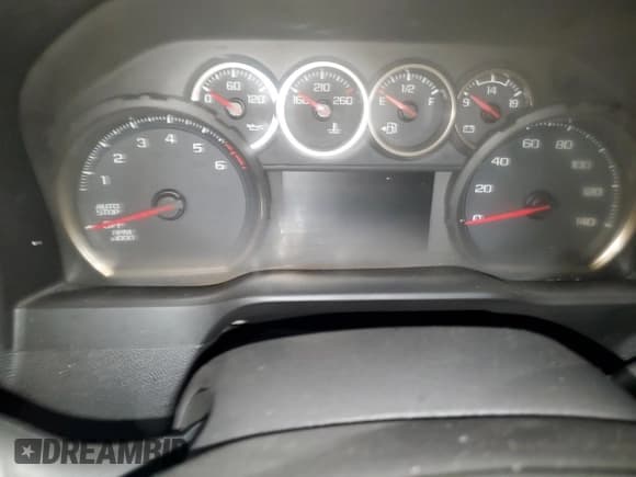 ✅ 2020 Chevrolet Silverado 1500 LT • VIN: 3GCUYDED1LG306315 • Lot: 70681634. Wystawiony na Copart z przebiegiem Nie podano. Bezpłatny archiwum sprzedaży aukcyjnych z USA i szczegółowy raport historii pojazdu na DreamBid. Zdjęcie 9.