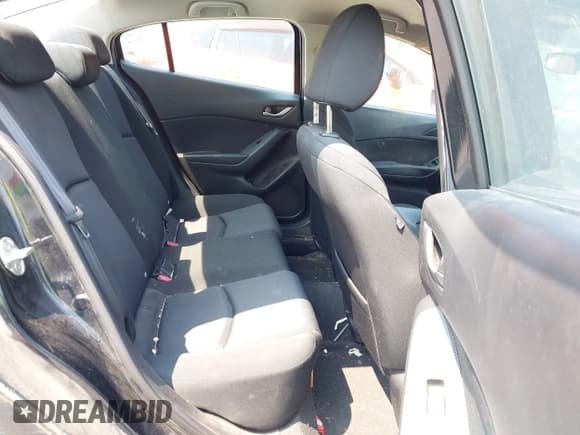 ✅ 2015 Mazda 3 i SV • VIN: JM1BM1T7XF1236296 • Lot: 42473451. Listed on IAAI with 130,955 mi. Free auction sales archive from the USA and detailed vehicle history report at DreamBid. Image 8.